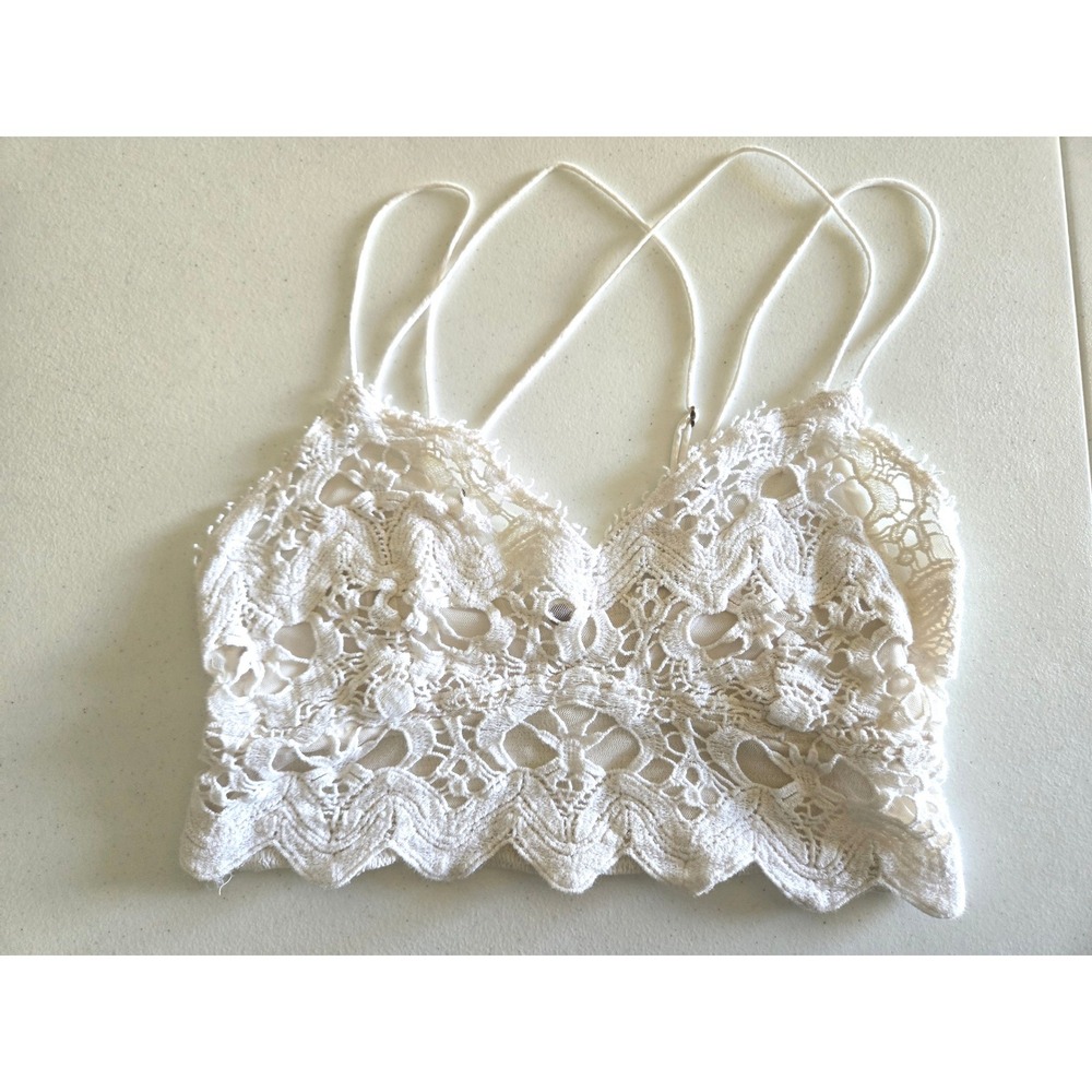 Free People M FP One White Lace Bralette Smocked Back Adjustable Straps Crop Top - Picture 6 of 6